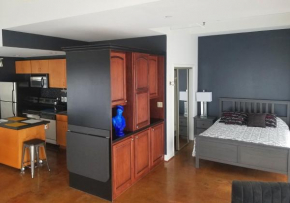 Spacious studio of Downtown Charlotte